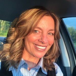 Meet your Posher, Amy